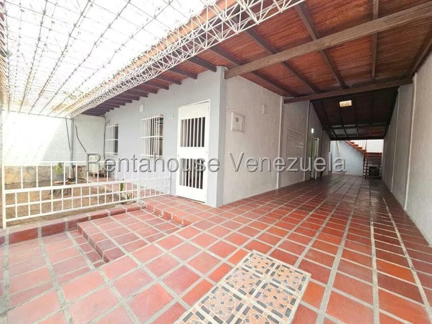 Casa (Duplex) en Alquiler en La Morita, Aragua - 27