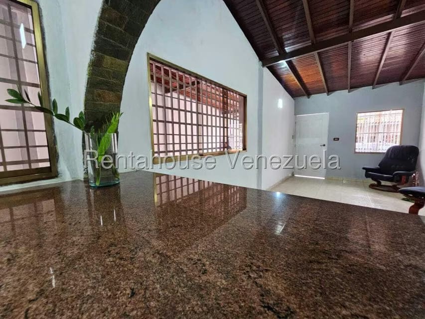 Casa (Duplex) en Alquiler en La Morita, Aragua - 4