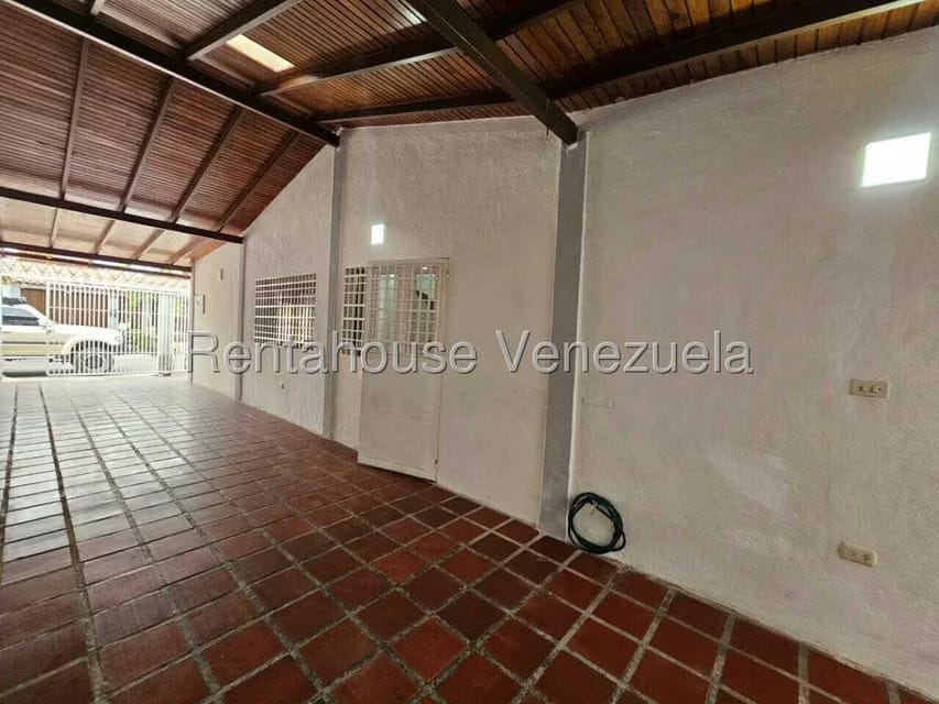 Casa (Duplex) en Alquiler en La Morita, Aragua - 35
