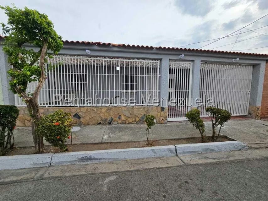 Casa (Duplex) en Alquiler en La Morita, Aragua - 39