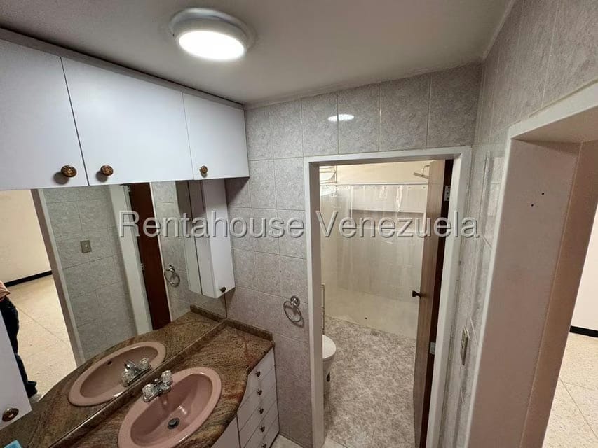 Apartamento (1 Nivel) en Alquiler en Caurimare, Distrito Metropolitano - 28
