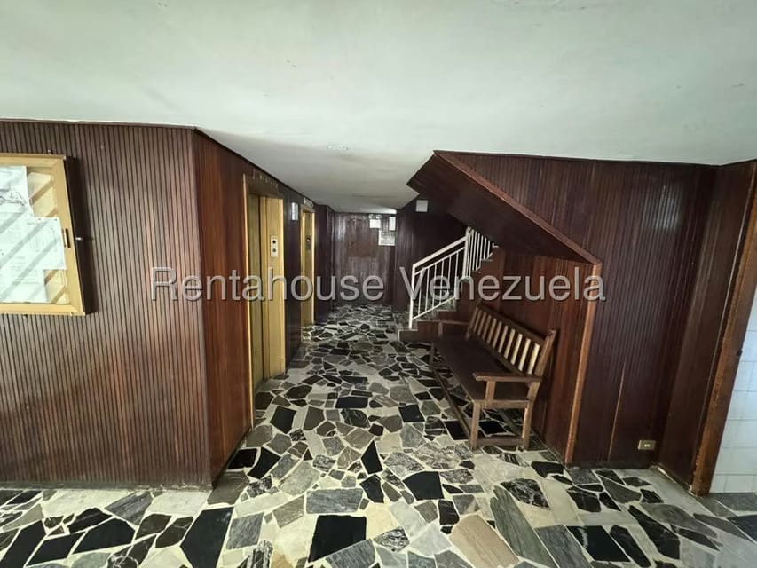 Apartamento (1 Nivel) en Alquiler en Caurimare, Distrito Metropolitano - 37