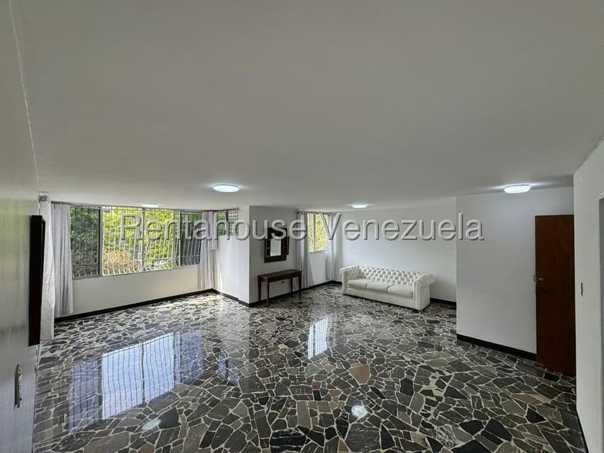 Apartamento (1 Nivel) en Alquiler en Caurimare, Distrito Metropolitano - 6