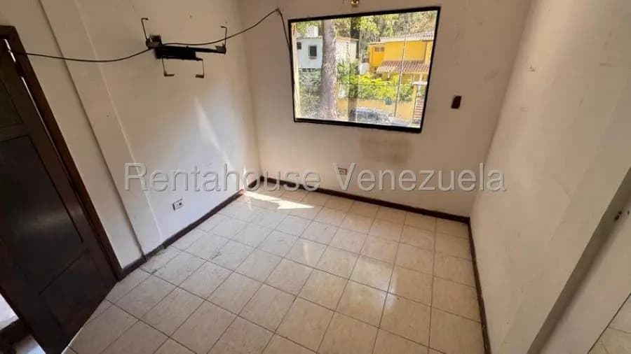 Casa en Venta en el cafetal Caracas - 2