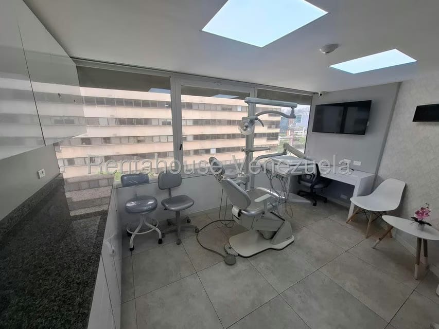 Comercial (Oficina) en Alquiler en Chuao, Distrito Metropolitano - 4