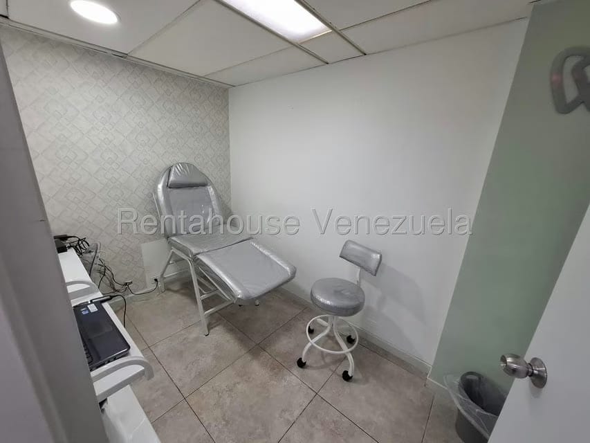 Comercial (Oficina) en Alquiler en Chuao, Distrito Metropolitano - 10