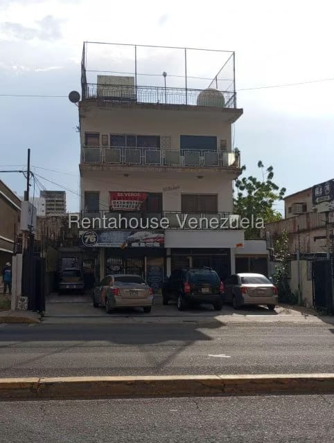 Comercial (Edificio) en Venta en Las Delicias, Zulia