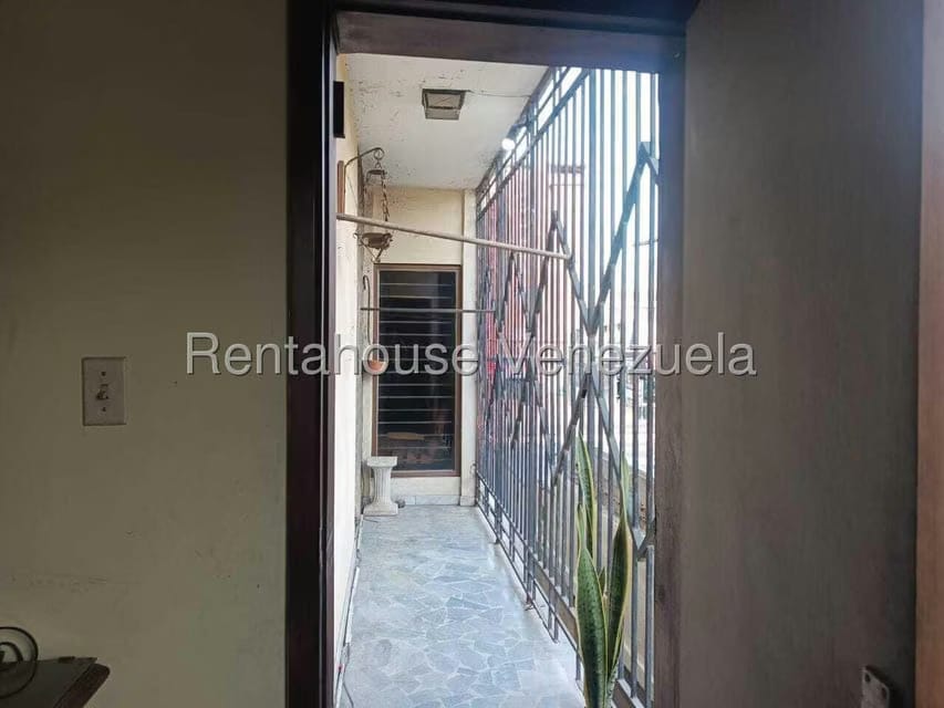Comercial (Edificio) en Venta en Las Delicias, Zulia - 11