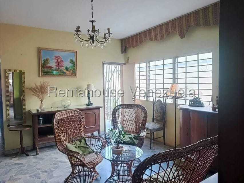 Comercial (Edificio) en Venta en Las Delicias, Zulia - 12