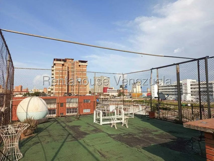 Comercial (Edificio) en Venta en Las Delicias, Zulia - 17