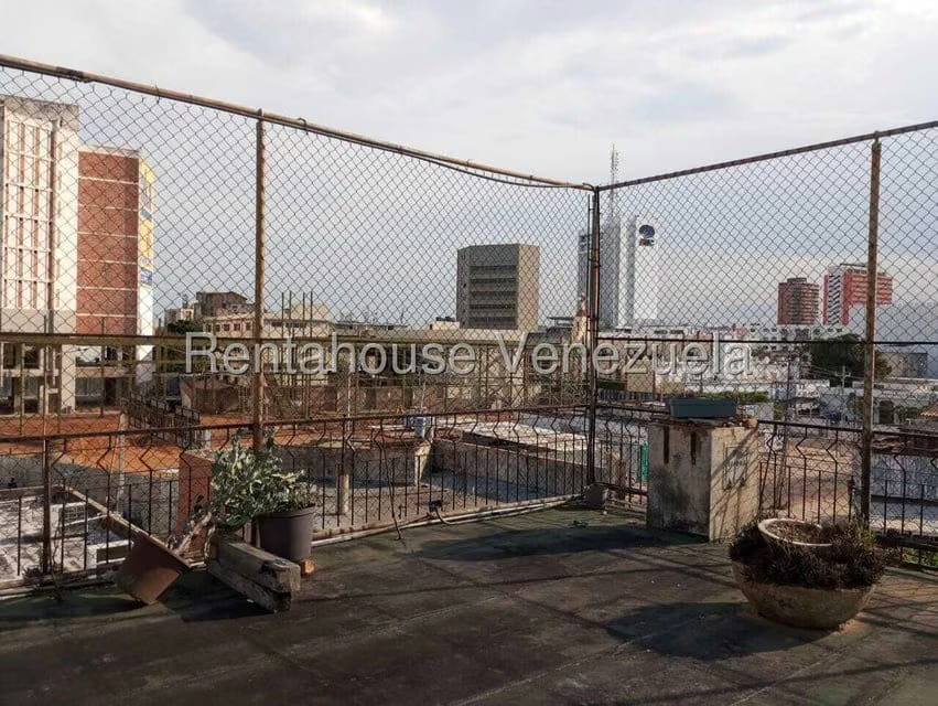 Comercial (Edificio) en Venta en Las Delicias, Zulia - 4