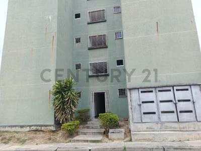 *VENTA DE APTO EN LA SABANA / GUATIRE* - 2