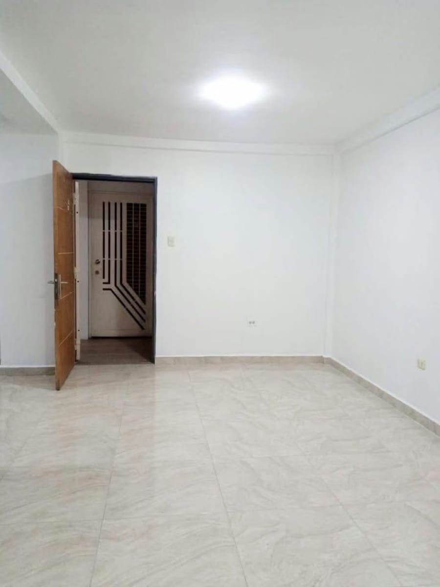 Apartamento en Venta en Los Caobos Valencia - 8