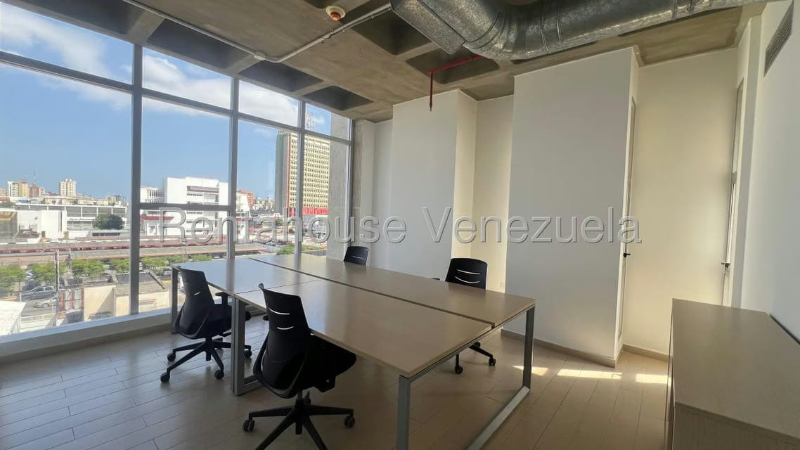 Comercial (Oficina) en Venta en 5 de Julio, Zulia