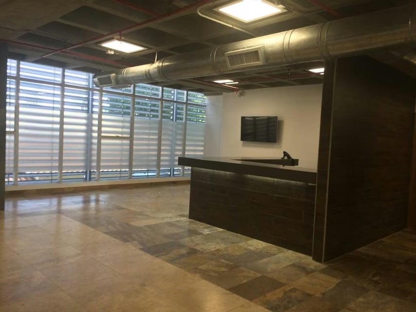 Comercial (Oficina) en Venta en 5 de Julio, Zulia - 11
