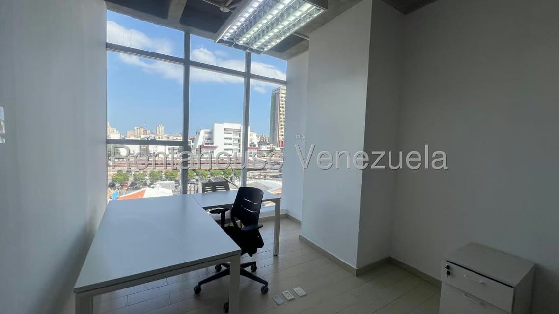 Comercial (Oficina) en Venta en 5 de Julio, Zulia - 26