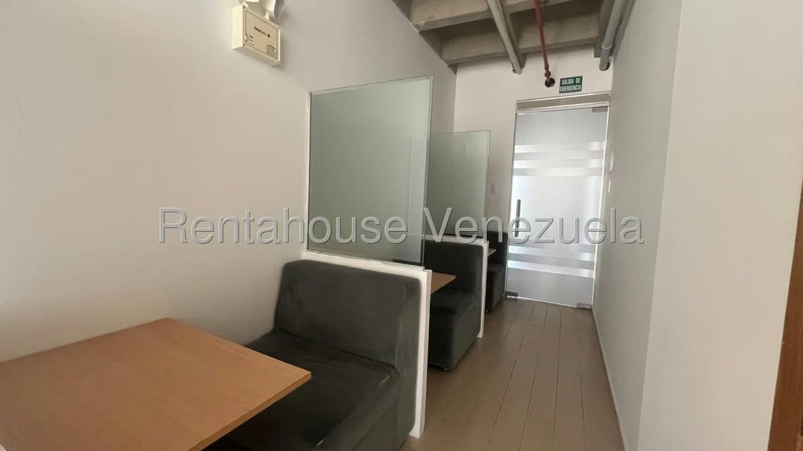 Comercial (Oficina) en Venta en 5 de Julio, Zulia - 32