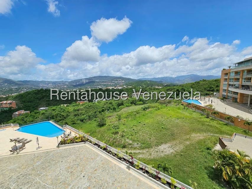 Apartamento (1 Nivel) en Venta en Mirador de Los Campitos I, Distrito Metropolitano - 12