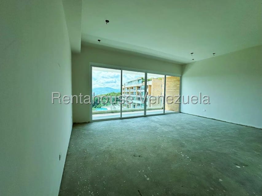Apartamento (1 Nivel) en Venta en Mirador de Los Campitos I, Distrito Metropolitano - 5