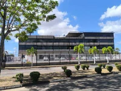 Oficina en alquiler Puerto Ordaz, Los Pinos Avenida principal
