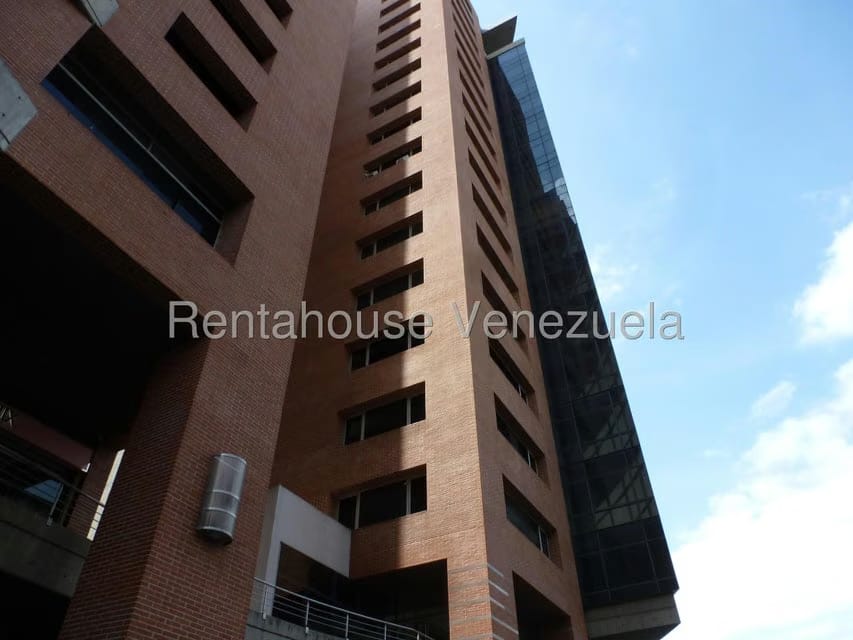 Comercial (Oficina) en Alquiler en Los Dos Caminos, Distrito Metropolitano