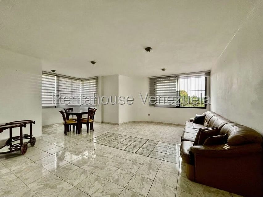 Apartamento (1 Nivel) en Alquiler en Mario Briceno Iragorry, Aragua - 3