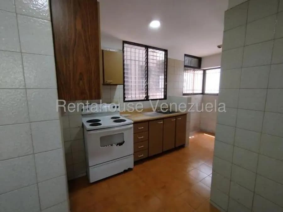Apartamento en Venta en la urbina Caracas - 2