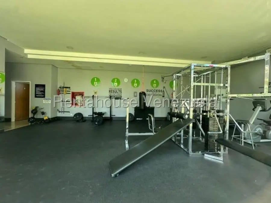 Apartamento en Alquiler en El Rosal Caracas - 5