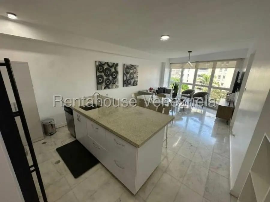 Apartamento en Alquiler en El Rosal Caracas - 7