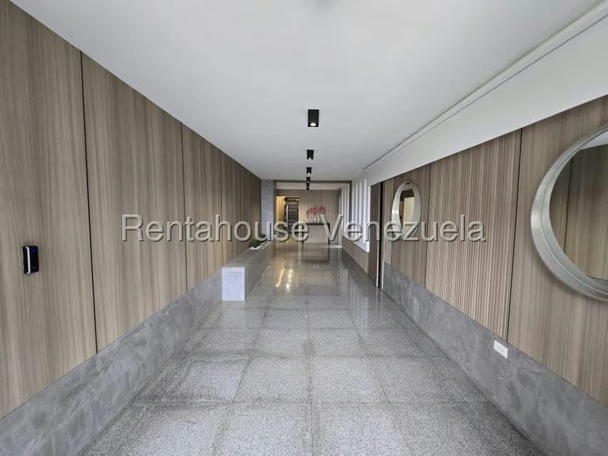 Apartamento (1 Nivel) en Venta en Colinas de La Tahona, Distrito Metropolitano - 4