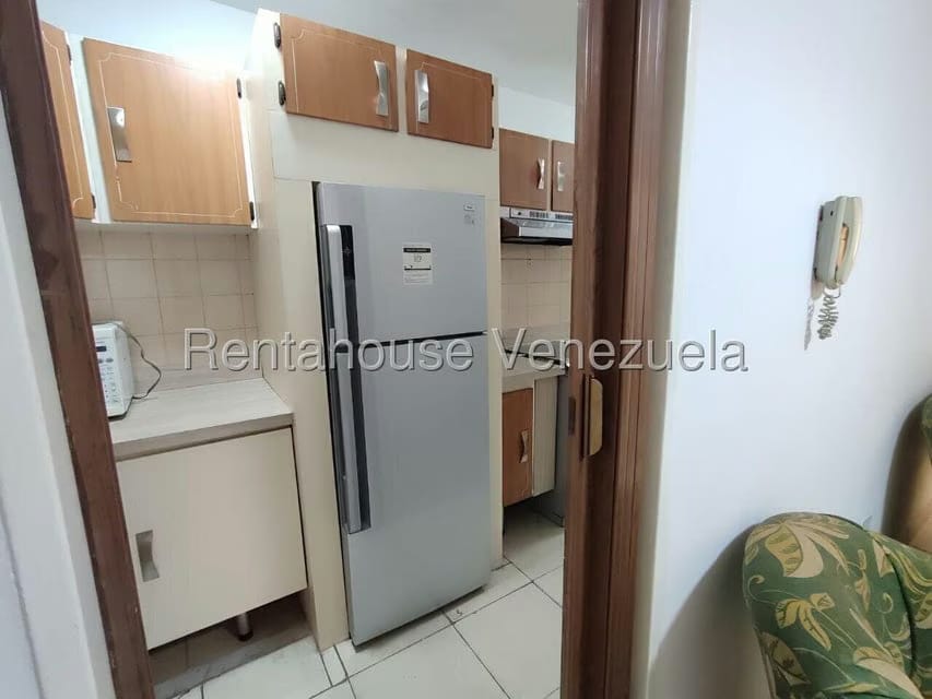 Apartamento (1 Nivel) en Alquiler en Avenida Constitucion, Aragua - 6