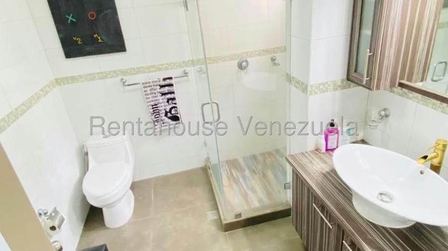 Apartamento en Venta en los naranjos del cafetal Caracas
