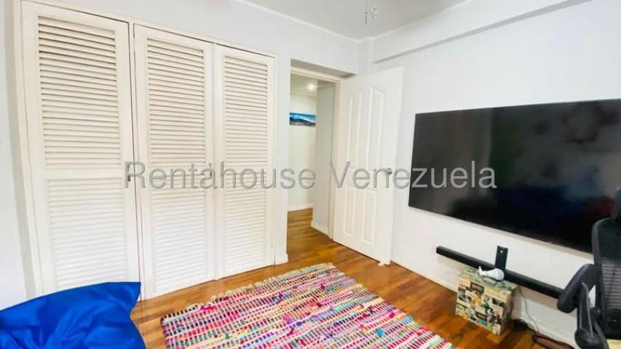 Apartamento en Venta en los naranjos del cafetal Caracas - 12