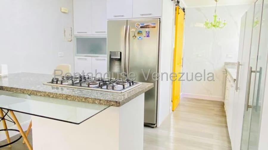 Apartamento en Venta en los naranjos del cafetal Caracas - 17