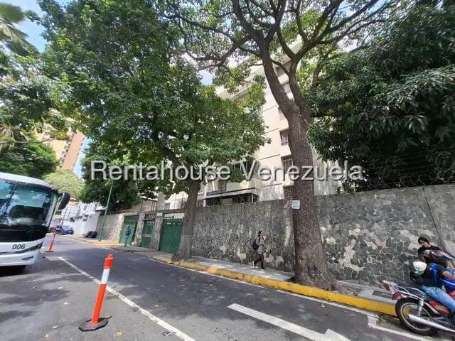 Apartamento (1 Nivel) en Venta en La Campiña, Distrito Metropolitano - 23
