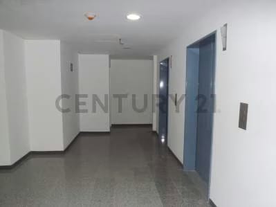 Alquiler oficina en Macaracuay Centro Gerencial Loma Vista - 3