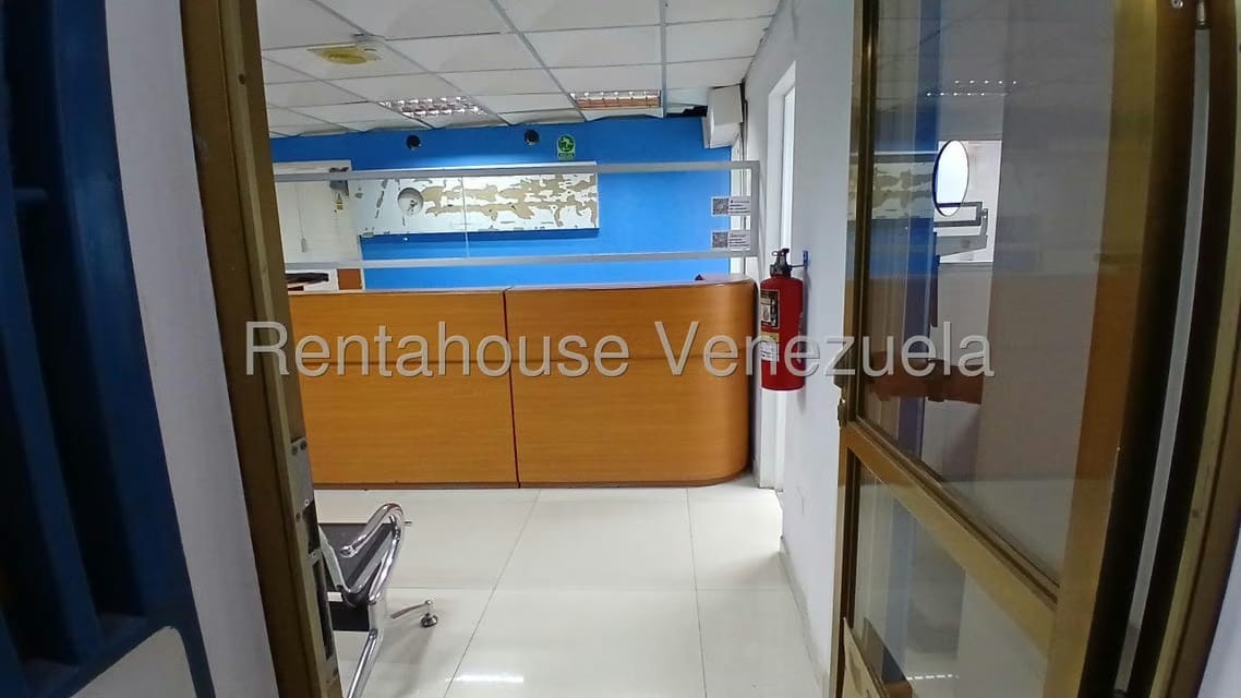 Comercial (Local Comercial) en Alquiler en Parroquia Catedral, Lara - 4