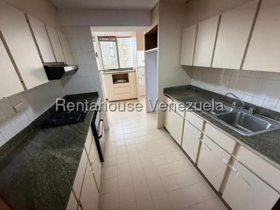 Apartamento en Alquiler en Los naranjos del cafetal Caracas - 8