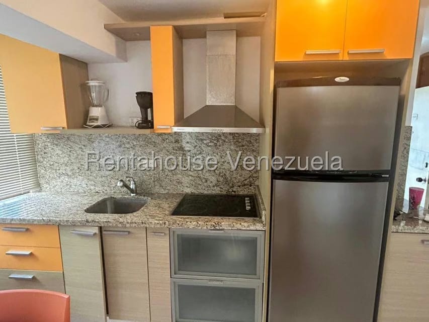 Apartamento (1 Nivel) en Venta en Carenero, Miranda - 6