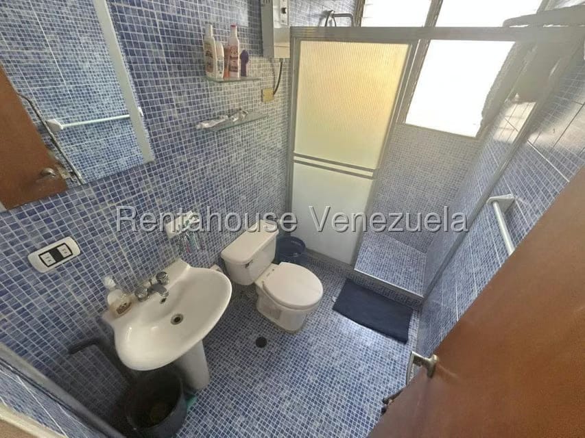 Apartamento (1 Nivel) en Venta en Carenero, Miranda - 8