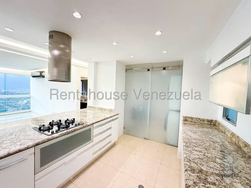 Apartamento (1 Nivel) en Venta en Solar del Hatillo, Distrito Metropolitano - 13