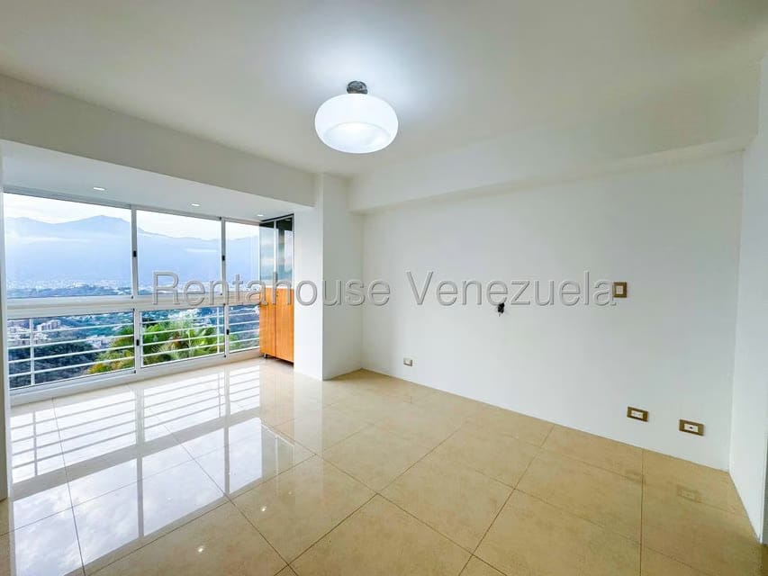 Apartamento (1 Nivel) en Venta en Solar del Hatillo, Distrito Metropolitano - 20