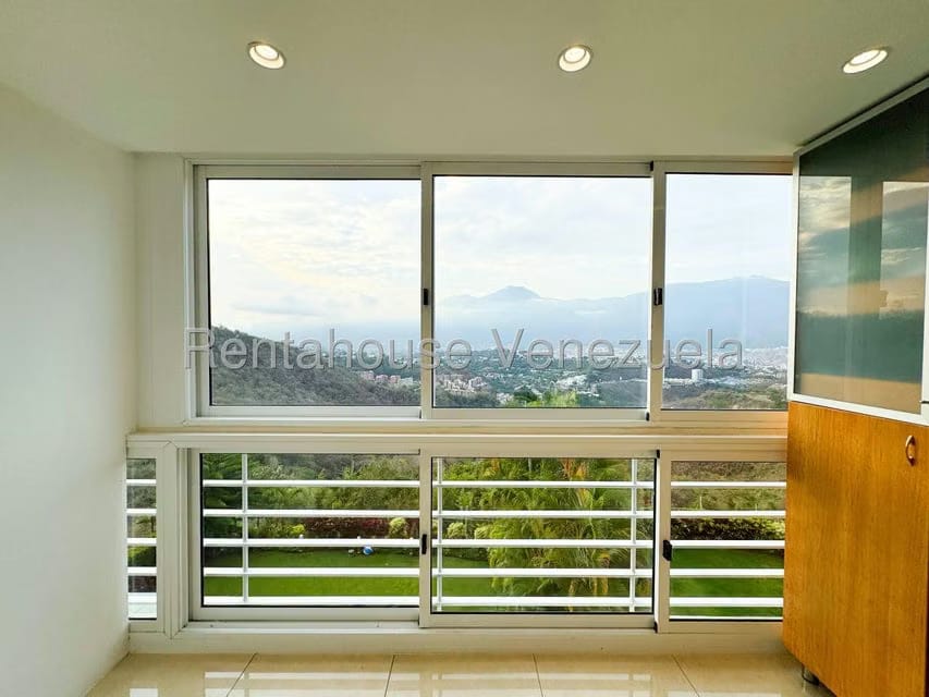 Apartamento (1 Nivel) en Venta en Solar del Hatillo, Distrito Metropolitano - 22