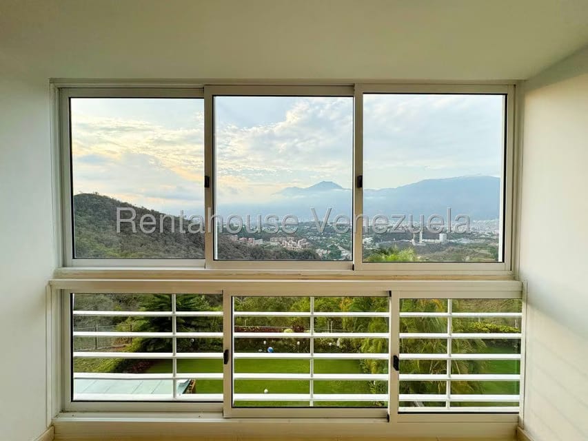 Apartamento (1 Nivel) en Venta en Solar del Hatillo, Distrito Metropolitano - 29