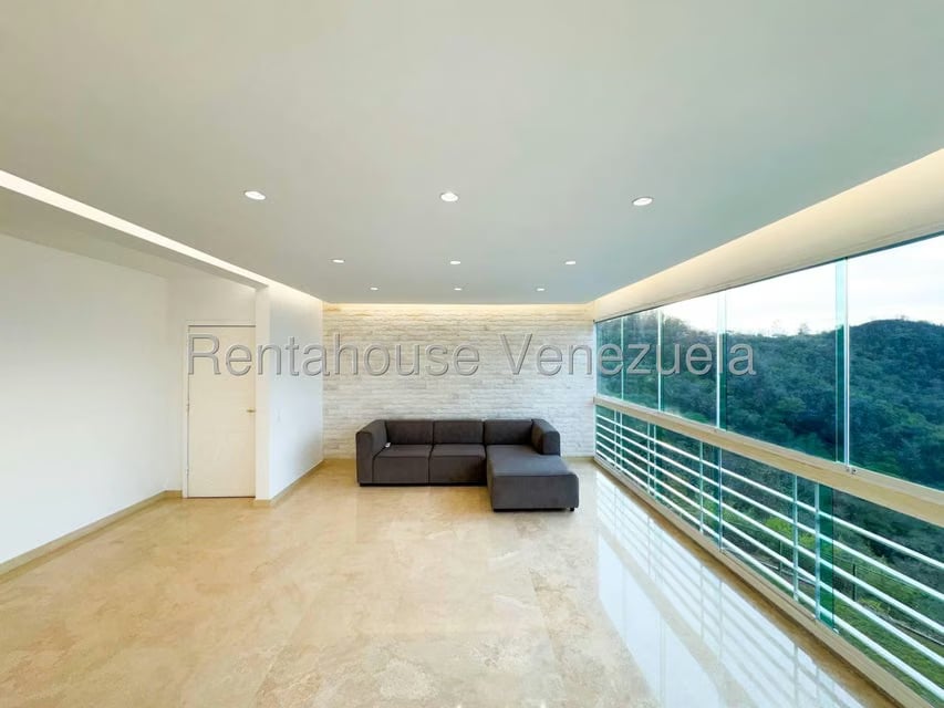 Apartamento (1 Nivel) en Venta en Solar del Hatillo, Distrito Metropolitano - 7
