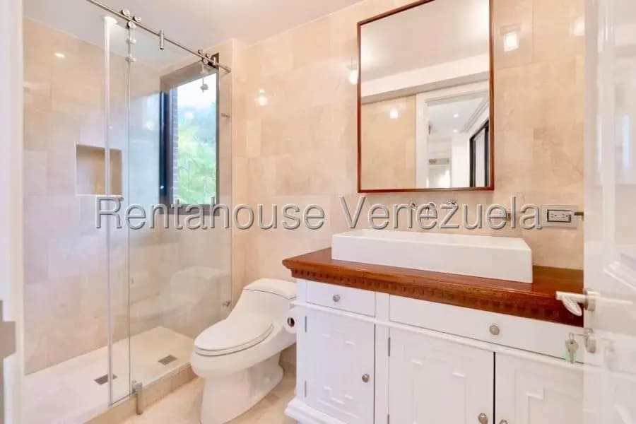 Casa en Venta en La Trinidad Caracas - 8