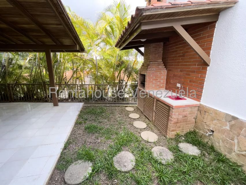 Casa (Multipes Niveles) en Alquiler en La Union, Distrito Metropolitano - 11