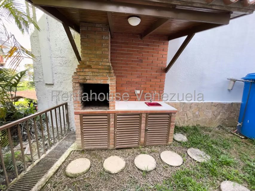 Casa (Multipes Niveles) en Alquiler en La Union, Distrito Metropolitano - 12