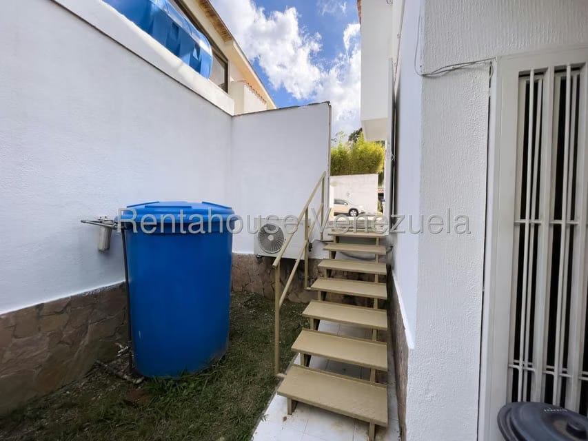 Casa (Multipes Niveles) en Alquiler en La Union, Distrito Metropolitano - 13