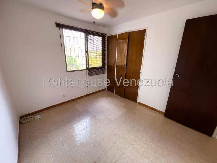 Casa (Multipes Niveles) en Alquiler en La Union, Distrito Metropolitano - 18